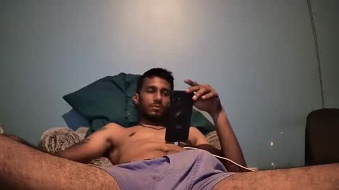 Snapshot of ag___ chatting on 09.12.25 ag___ online show from 09.12.25