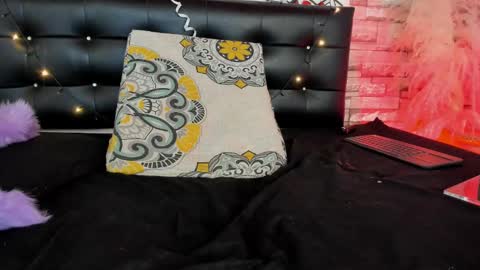 agata__rose online show from 02.17.25