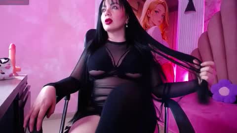 Snapshot of agata_laurent chatting on 11.10.25 agata_laurent online show from 11.10.25