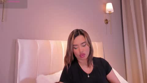 Agata Lauret online show from 03.20.26