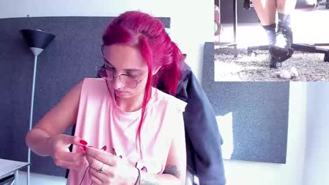 Agata Collinss online show from 05.14.26