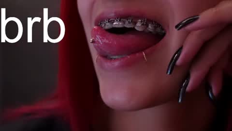 Agata Collinss online show from 06.20.26