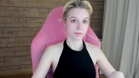 Snapshot of agatagate chatting on 05.16.26 AgataGate online show from 05.16.26