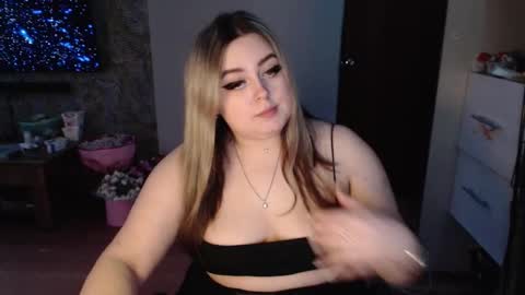 Snapshot of agatasweeti chatting on 01.16.25 Agata online show from 01.16.25