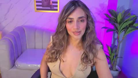 Snapshot of agatha_brooks_t chatting on 05.12.26 AGATHA online show from 05.12.26