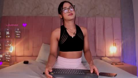 agatha_jener online show from 04.06.26