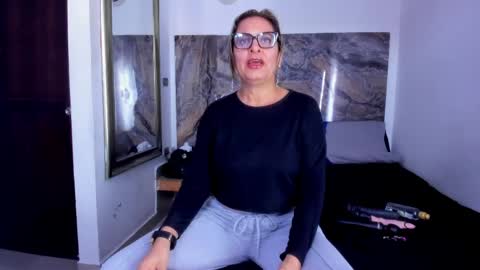 Snapshot of agatha_pleasure chatting on 05.14.26 agatha_pleasure online show from 05.14.26