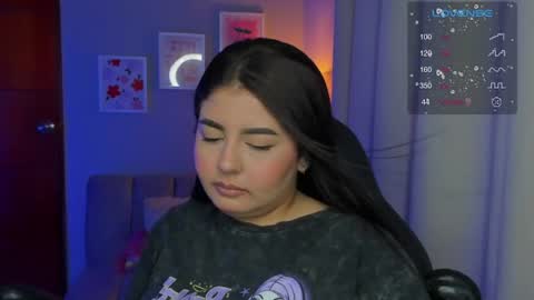 Snapshot of agatha_riccie chatting on 06.19.26 Cat online show from 06.19.26
