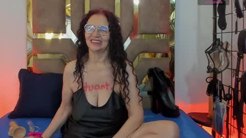 agatha ross online show from 06.10.26