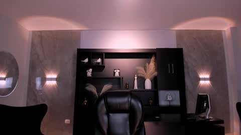 Agatha online show from 03.23.26