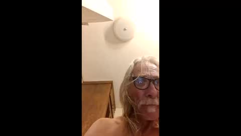 agedhardwood59618233 online show from 10.02.25