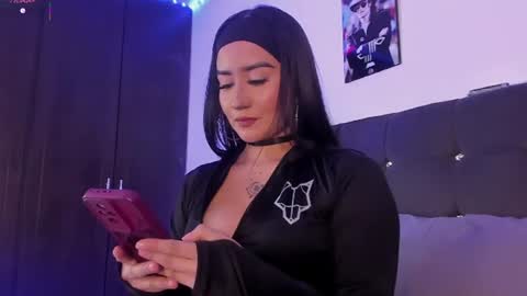 Maggie   online show from 06.10.26