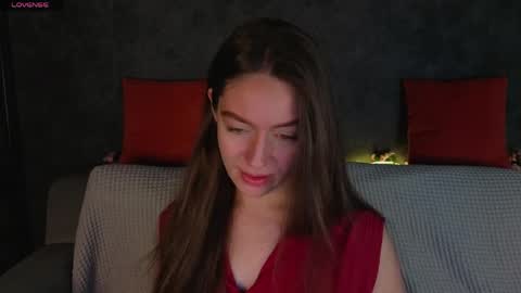 Snapshot of agnes_wells chatting on 05.28.26 agnes wells online show from 05.28.26