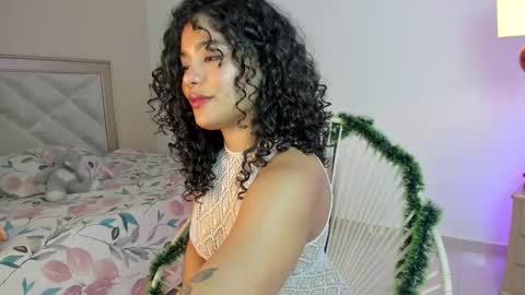 Snapshot of agsial_ chatting on 11.14.25 Agsi online show from 11.14.25