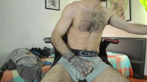Snapshot of aguslover chatting on 05.27.26 Agustin online show from 05.27.26