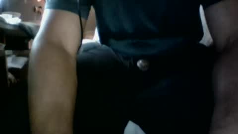 Snapshot of aguy407 chatting on 10.27.25 aguy407 online show from 10.27.25