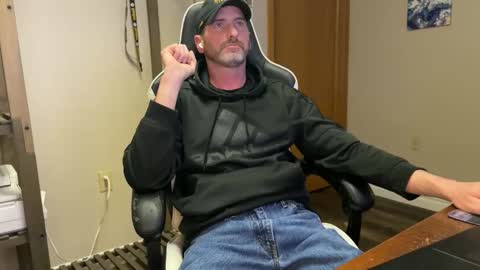 AhShucks online show from 04.05.26