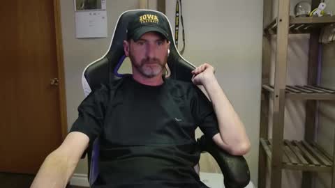 AhShucks online show from 04.10.26