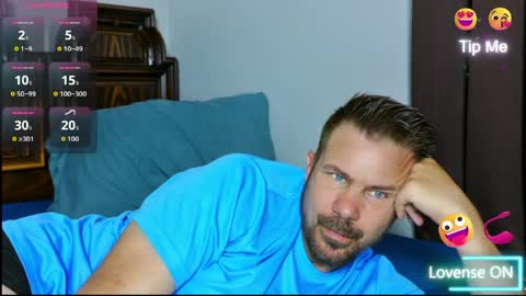 Blue Eyed Handsome Man online show from 05.18.26