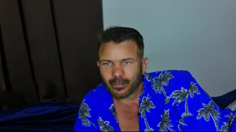 Blue Eyed Handsome Man online show from 07.03.26