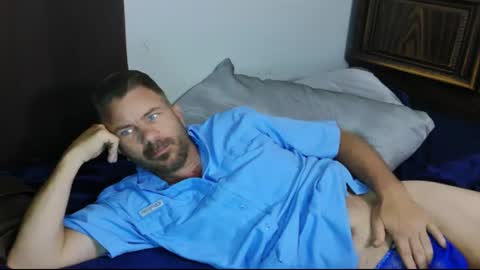 Blue Eyed Handsome Man online show from 07.13.26