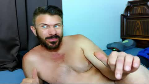 Blue Eyed Handsome Man online show from 07.29.26
