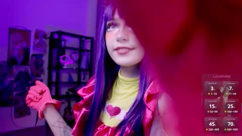 Snapshot of ahegame chatting on 10.07.25 Coraline online show from 10.07.25