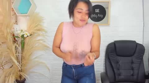 Snapshot of ahisha09 chatting on 01.24.25 Ahisha online show from 01.24.25