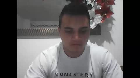 Snapshot of ahntony__69 chatting on 12.26.24 ahntony 69 online show from 12.26.24