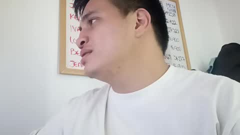 Snapshot of ahntony__69 chatting on 10.21.25 ahntony 69 online show from 10.21.25