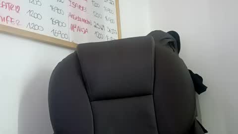 Snapshot of ahntony__69 chatting on 10.27.25 ahntony 69 online show from 10.27.25