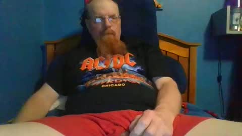 Snapshot of ahrnycumtoy chatting on 05.10.26 hrnycummer online show from 05.10.26