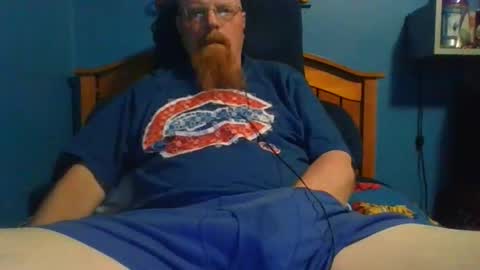 Snapshot of ahrnycumtoy chatting on 06.01.26 hrnycummer online show from 06.01.26