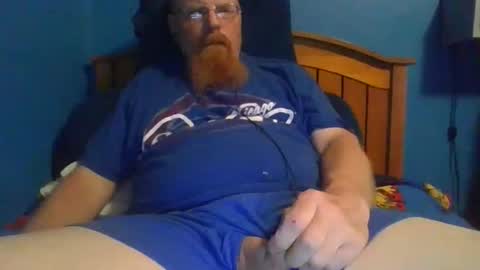 Snapshot of ahrnycumtoy chatting on 06.11.26 hrnycummer online show from 06.11.26