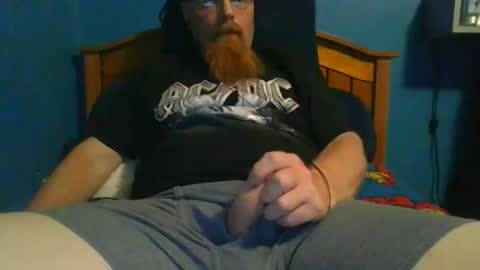 Snapshot of ahrnycumtoy chatting on 07.01.26 hrnycummer online show from 07.01.26