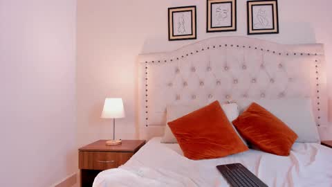 ahsly_ms online show from 02.25.25