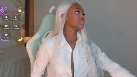 Ahvi Ebony online show from 04.06.26