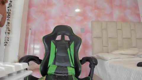 karoline  online show from 02.03.26