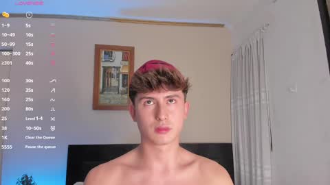 Snapshot of aidan_hale chatting on 12.27.24 A H online show from 12.27.24