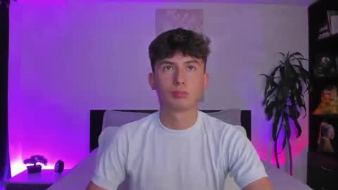 Snapshot of aidan_hale chatting on 02.06.25 A H online show from 02.06.25