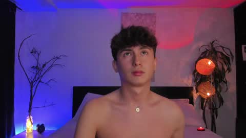 Snapshot of aidan_hale chatting on 03.06.25 A H online show from 03.06.25