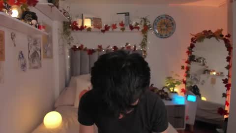 Snapshot of aidan_hale chatting on 10.13.25 A H online show from 10.13.25