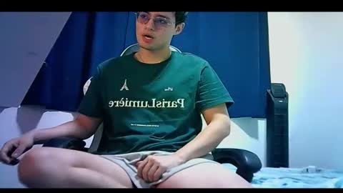 Snapshot of aiden_dwayne chatting on 02.01.26 Aiden online show from 02.01.26