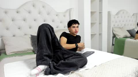 Snapshot of aiiden_15 chatting on 02.04.25 Aiden online show from 02.04.25