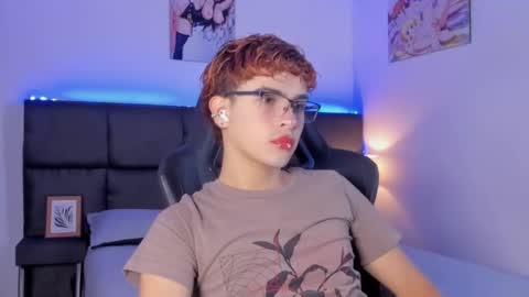 Snapshot of aiiden_15 chatting on 09.27.25 Aiden online show from 09.27.25