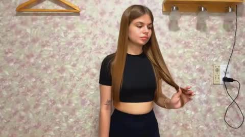 Snapshot of aikonoser chatting on 07.19.26 Milla online show from 07.19.26