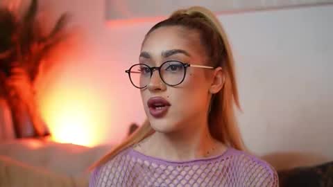  Aileen  online show from 02.17.26