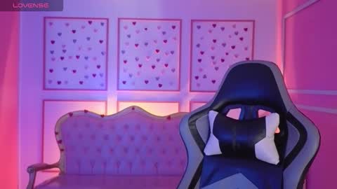 Snapshot of ailen_t_ chatting on 10.09.25 ailen online show from 10.09.25