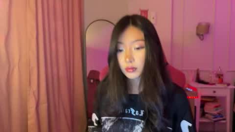 Snapshot of aimeclarks chatting on 02.01.26 Aime online show from 02.01.26