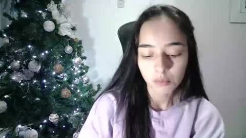 Snapshot of aineangeel chatting on 01.13.25 AINE online show from 01.13.25